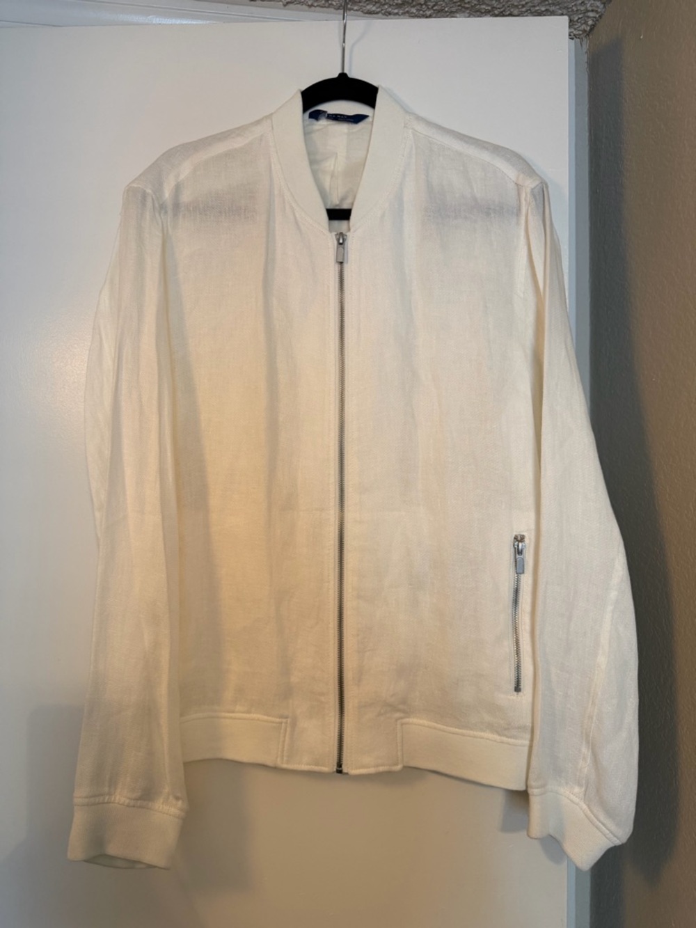 Zara Men's White Zip-Front Bomber Jacket